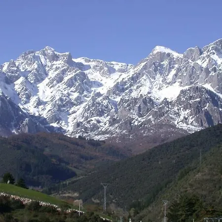 Aire De Montana - Estupendas Vistas A Picos *
