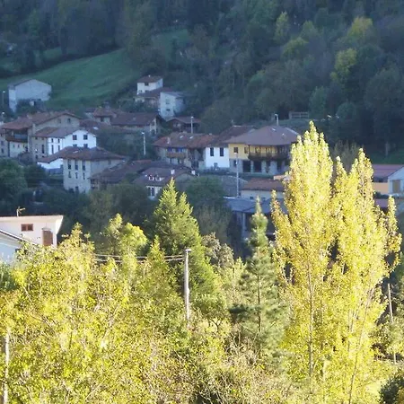 Aire De Montana - Estupendas Vistas A Picos Baro (Cantabria)