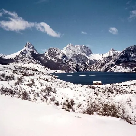 Aire De Montana - Estupendas Vistas A Picos 木屋 *