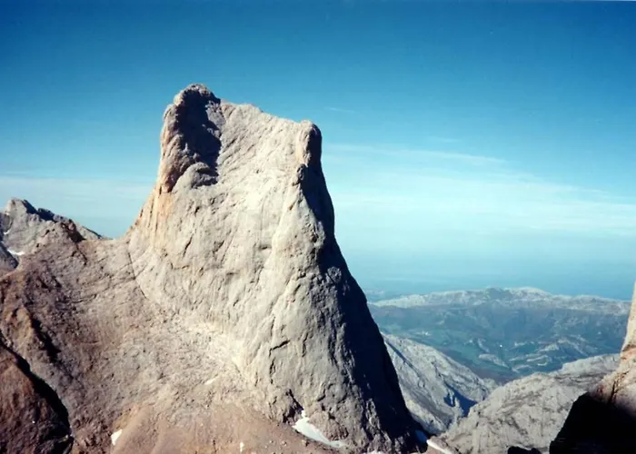 Aire De Montana - Estupendas Vistas A Picos * Baro (Cantabria)