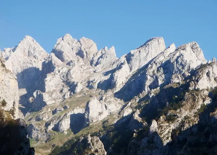 Aire De Montana - Estupendas Vistas A Picos