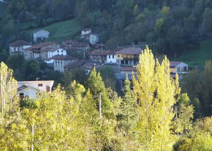 Aire De Montana - Estupendas Vistas A Picos Baro (Cantabria)
