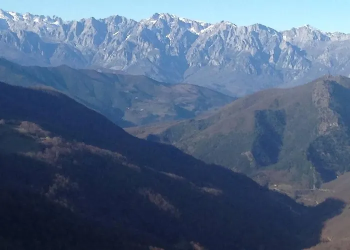 Aire De Montana - Estupendas Vistas A Picos * Baro (Cantabria)